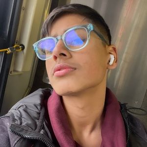 Meet your Posher, Ahmad